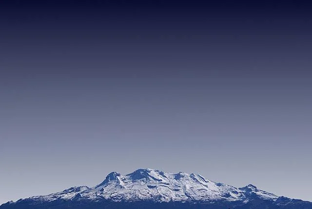 Bilgisayarlar için dağ duvar kağıtları ve güzel dağ fotoğrafları koleksiyonu