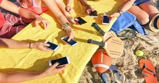 Cara menggunakan telefon anda dengan betul semasa panas