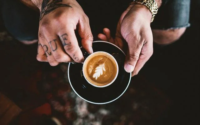 Koleksi 70+ kertas dinding kopi, imej latar belakang kopi untuk komputer dan komputer riba