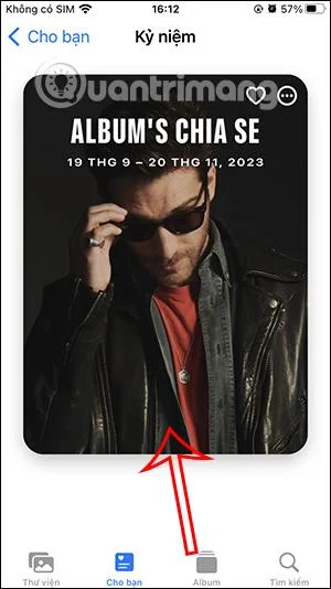 Arahan untuk menggunakan album ulang tahun pada iPhone