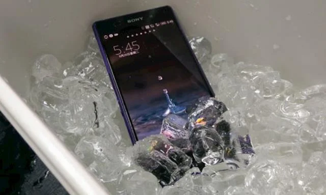 Cómo usar correctamente tu teléfono cuando hace calor