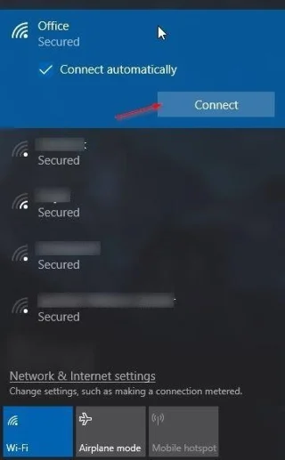 Cara menyambungkan komputer anda ke Wi-Fi tanpa kata laluan pada Windows 10