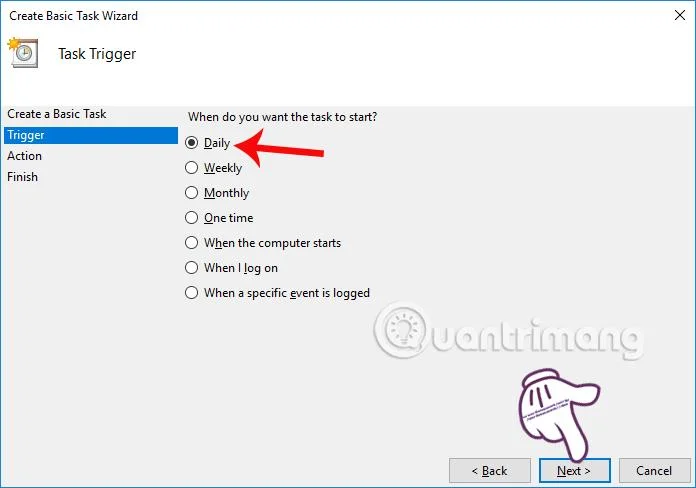 Bagaimana untuk menjadikan latar belakang gelap secara automatik pada Windows 10