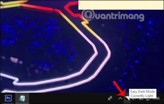 1 fare tıklamasıyla Windows arka planının açık ve koyu rengi nasıl değiştirilir?