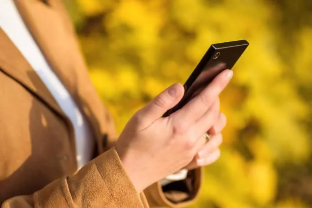 Petua untuk mengekalkan kapasiti bateri telefon pintar dalam keadaan terbaik