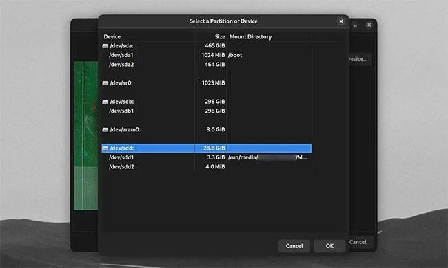Cara menggunakan ciri lanjutan VeraCrypt untuk mengamankan fail penting