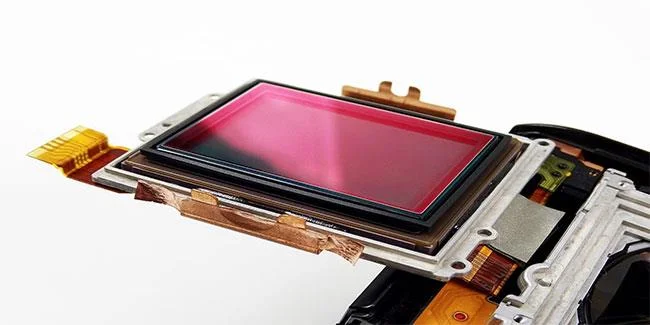 Megapiksel atau saiz sensor lebih penting untuk kamera telefon pintar?