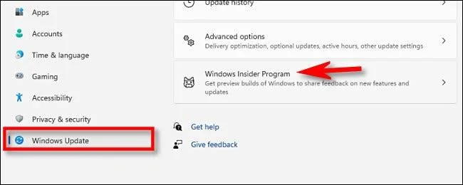 Windows 11 の Insider ビルドから安定版ビルドに切り替える方法