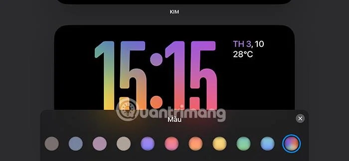 Arahan untuk menukar warna jam dalam iPhone Bersedia