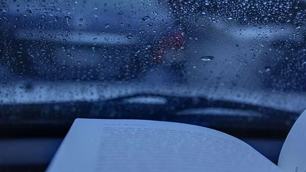 Kertas dinding hujan HD penuh untuk anda yang bersedih