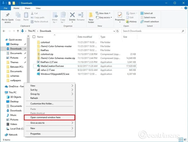 Windows 10 sağ tıklama menüsüne Komut penceresini buraya aç nasıl eklenir