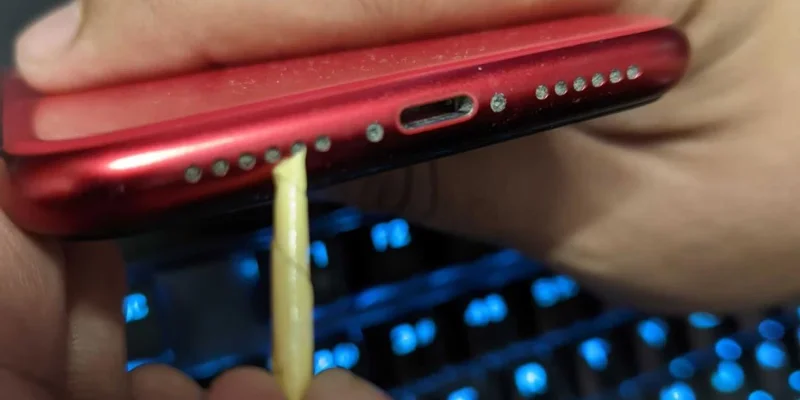 So reinigen Sie iPhone-Lautsprecher