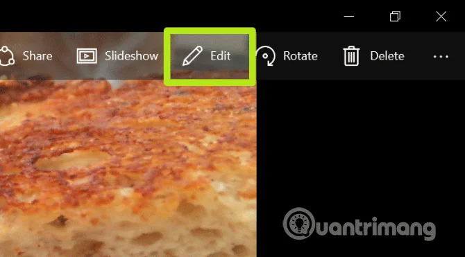 Come modificare le foto per adattarle al desktop su Windows 10