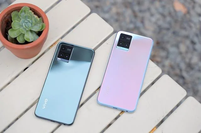 10 telefon pintar teratas di bawah 7 juta sesuai sebagai hadiah Hari Bapa