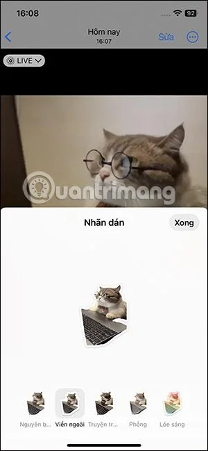 Bagaimana untuk menukar GIF menjadi pelekat pada iPhone