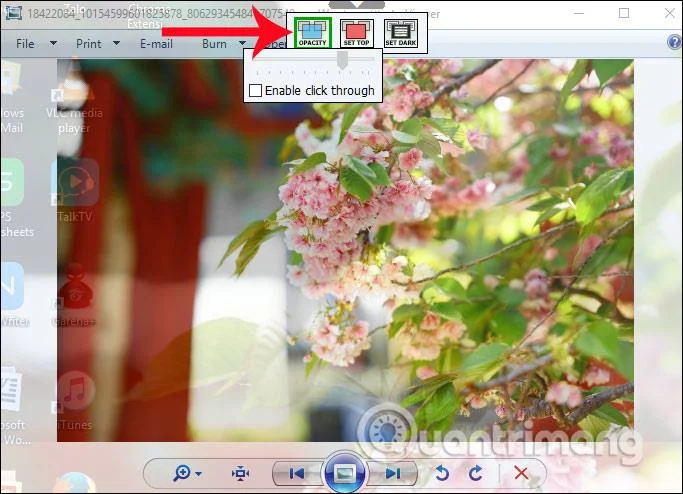 Cara membuat mod latar belakang telus pada Windows 10